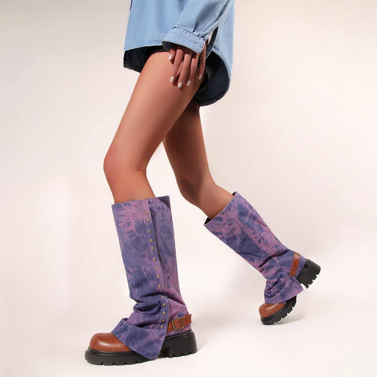 Womens European And American-style Round-toe Studded Platform Boots