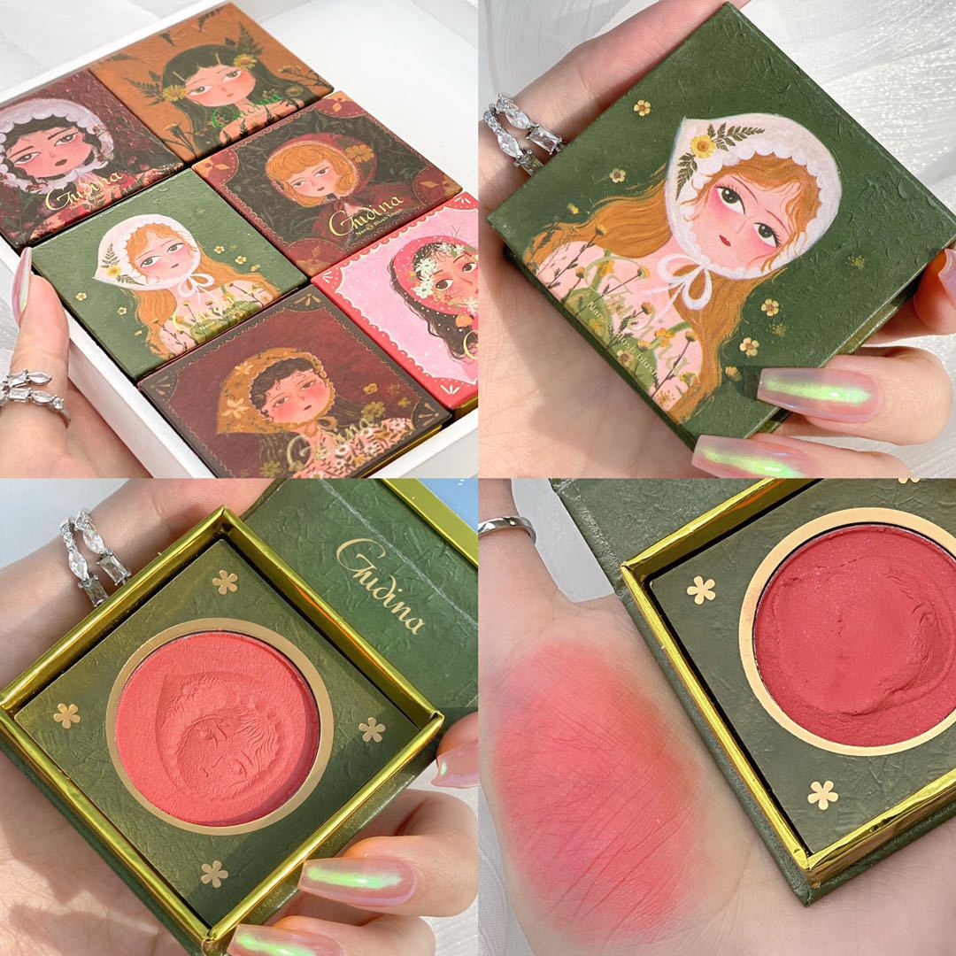 Monochrome Blush Maple Leaf Retro Vitality Girl Nude Makeup Natural Service
