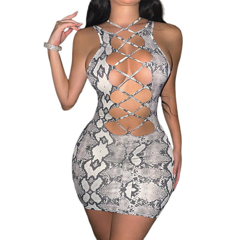 Plus-size Womens Sexy Lingerie With A Cross-over Halter Neck